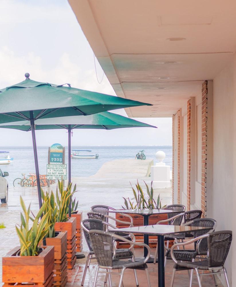 Bahia Hotel 3*